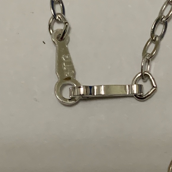 Leo zodiac pendant with 18” chain (Sterling silver) NEW Vintage - Picture 7 of 8